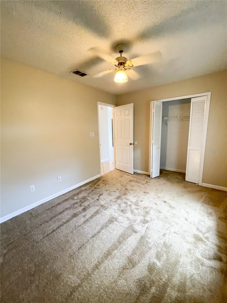 Image 17 of 18 For 10441 Bridlewood Avenue
