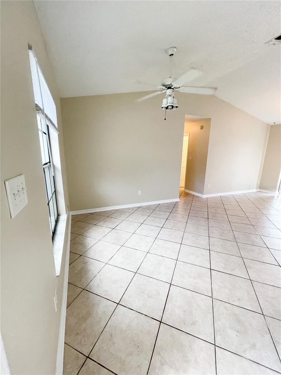 Image 2 of 18 For 10441 Bridlewood Avenue