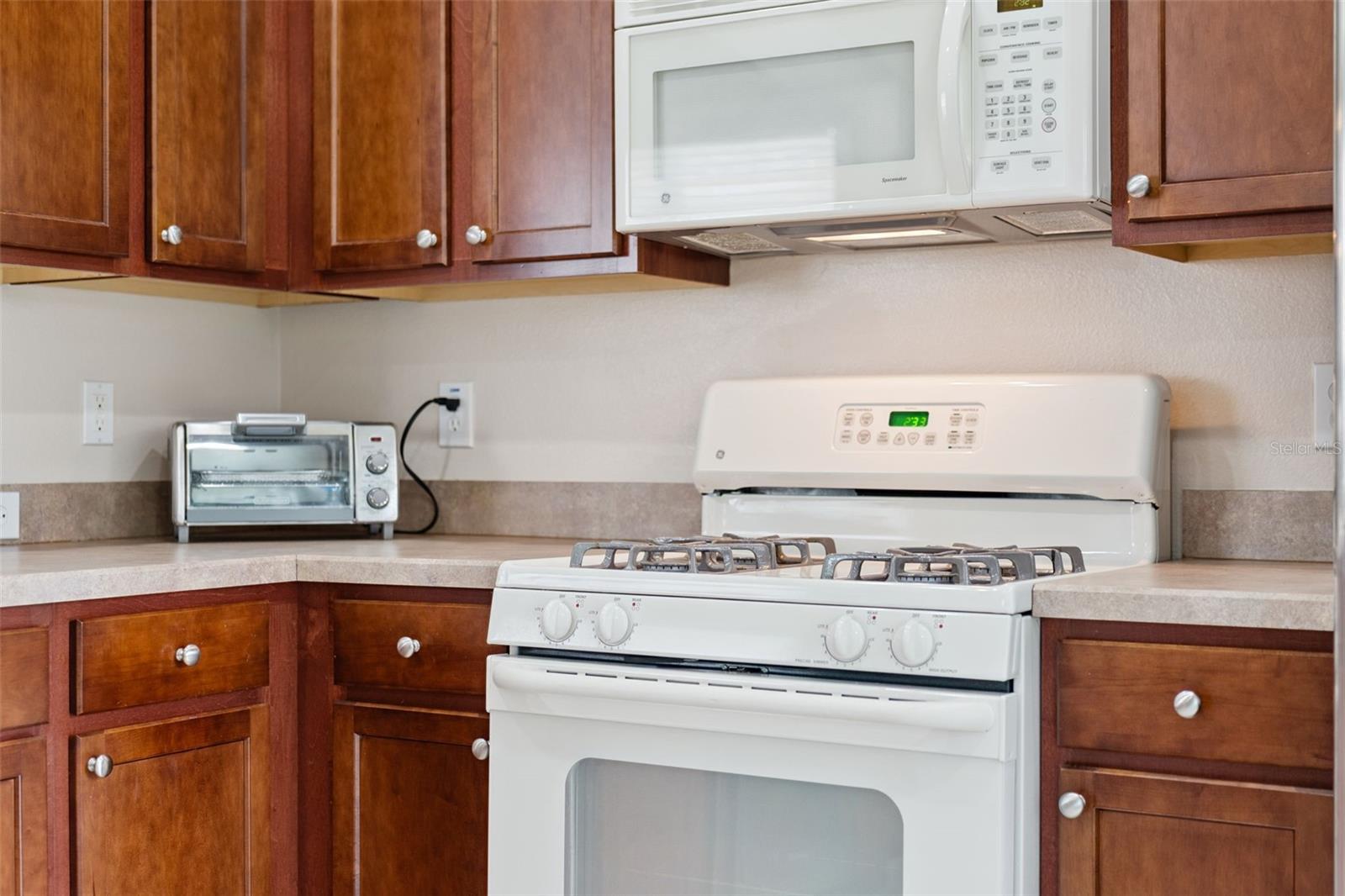 Image 14 of 56 For 1011 Claymont Blvd.