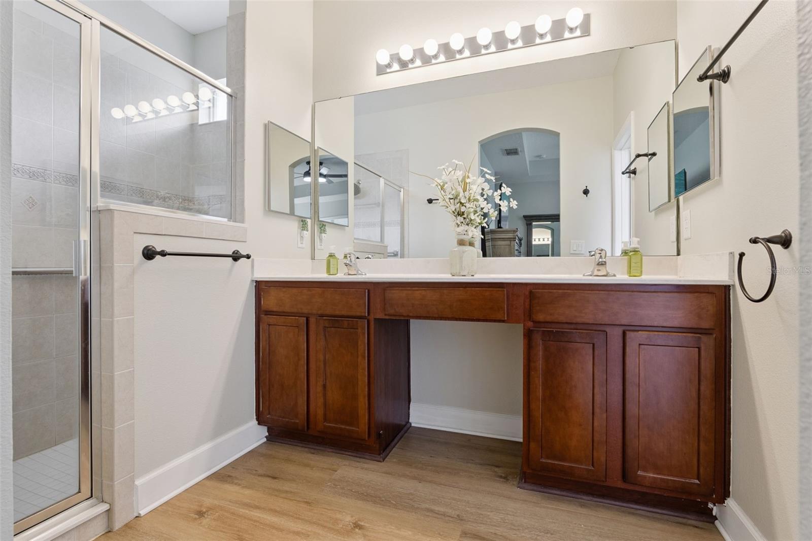 Image 21 of 56 For 1011 Claymont Blvd.