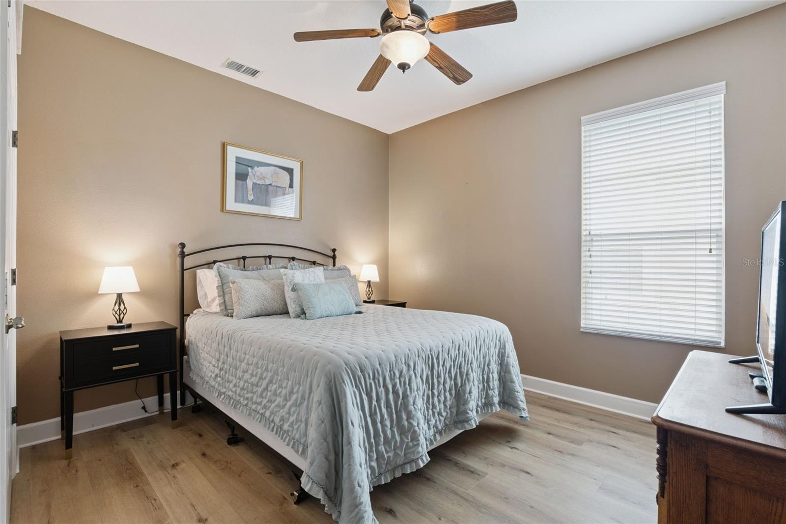 Image 23 of 56 For 1011 Claymont Blvd.