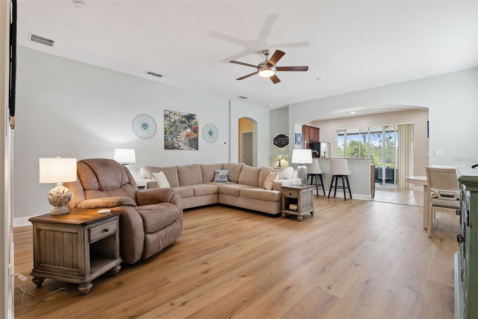 Image 3 of 56 For 1011 Claymont Blvd.