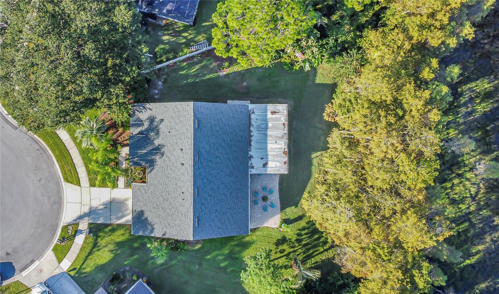 Image 32 of 36 For 13807 Forestside Court