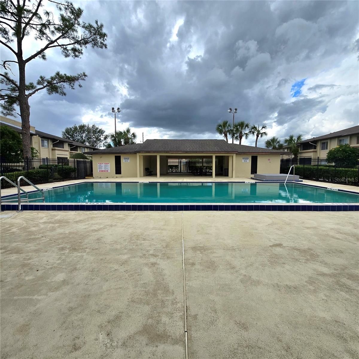 Image 7 of 8 For 6116 Curry Ford Road 229