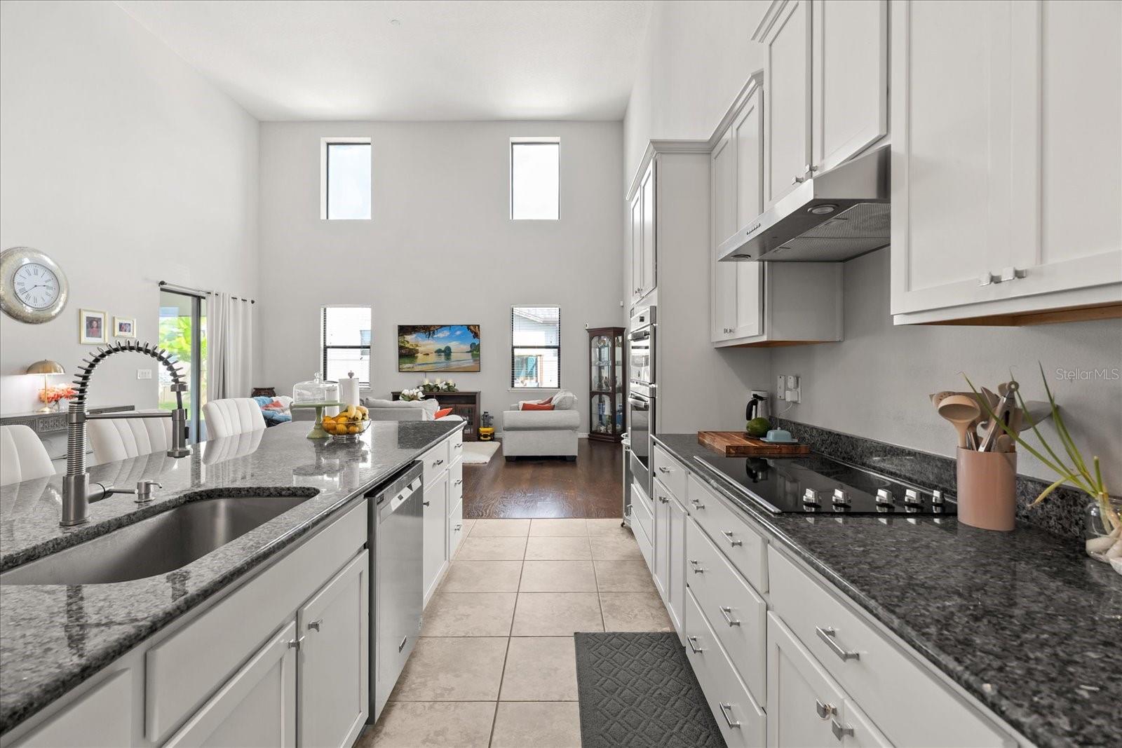 Image 11 of 38 For 1001 Perugia Ln