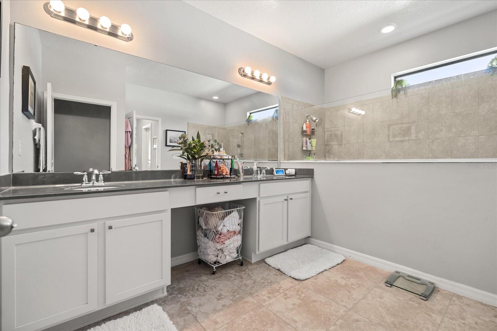 Image 16 of 38 For 1001 Perugia Ln