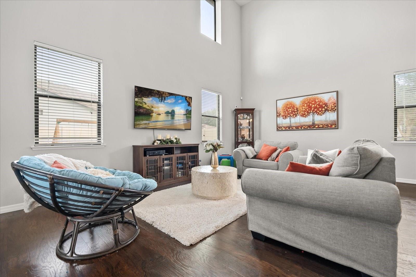 Image 3 of 38 For 1001 Perugia Ln