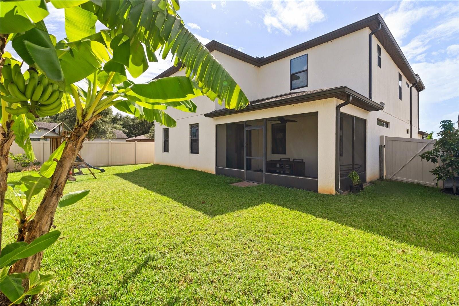 Image 33 of 38 For 1001 Perugia Ln