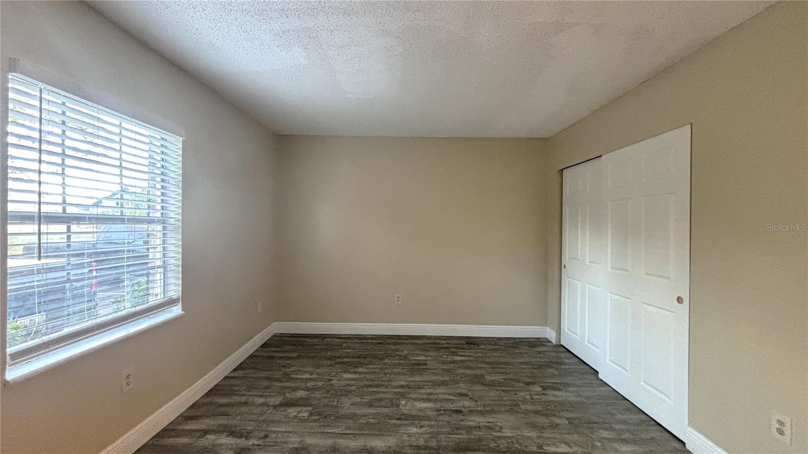 Image 17 of 20 For 5325 Curry Ford Road 10