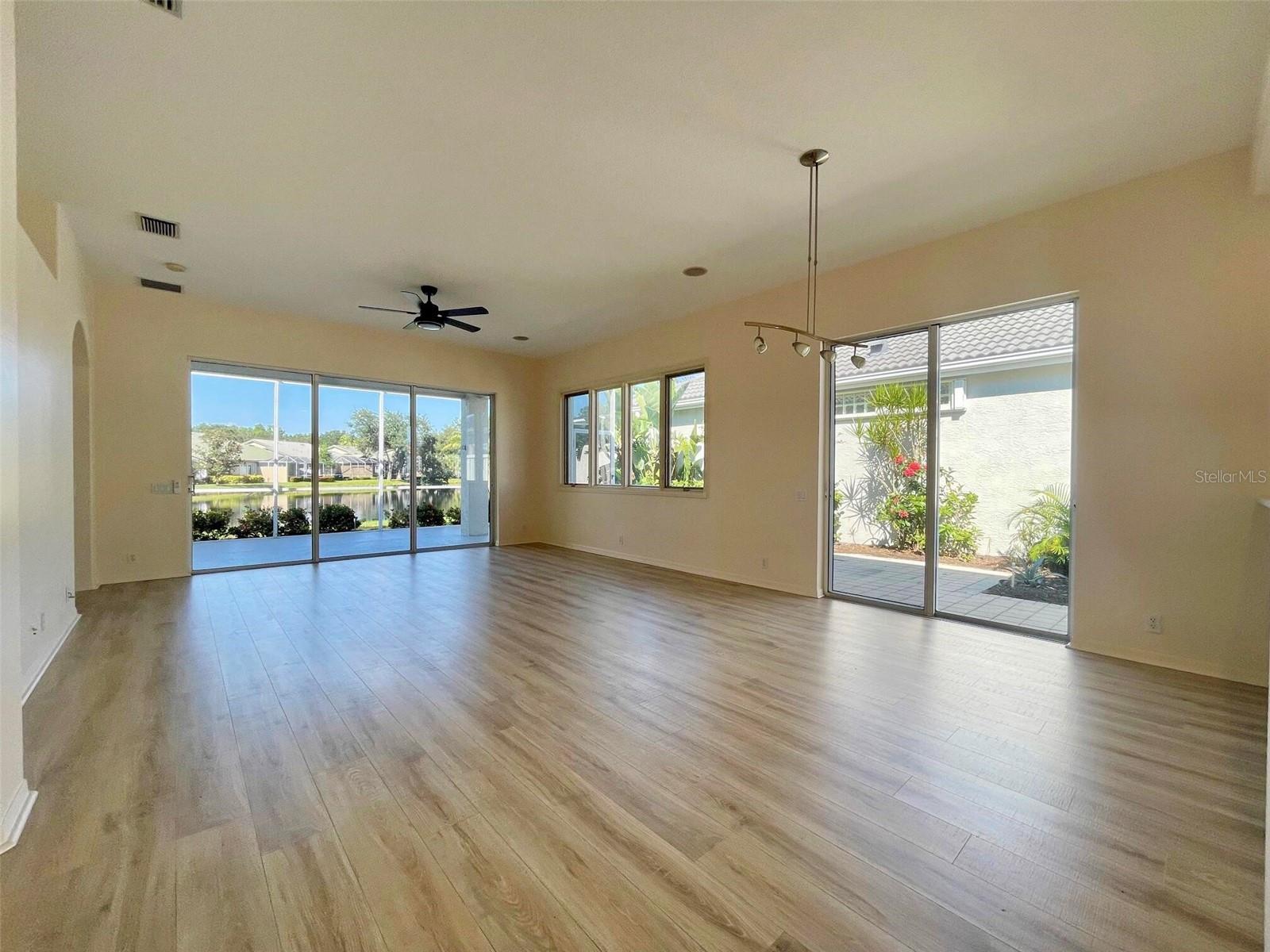 Image 11 of 36 For 8515 53rd Place E