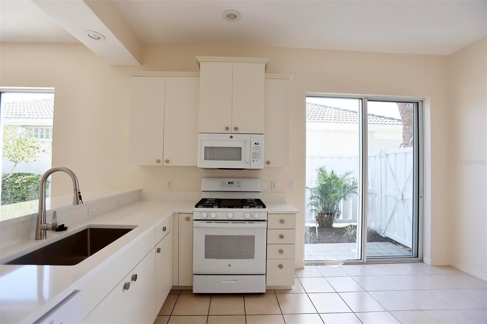 Image 14 of 36 For 8515 53rd Place E