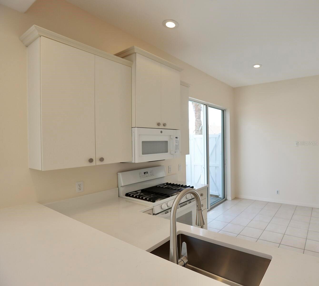 Image 16 of 36 For 8515 53rd Place E