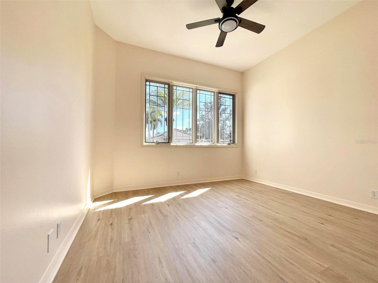 Image 24 of 36 For 8515 53rd Place E