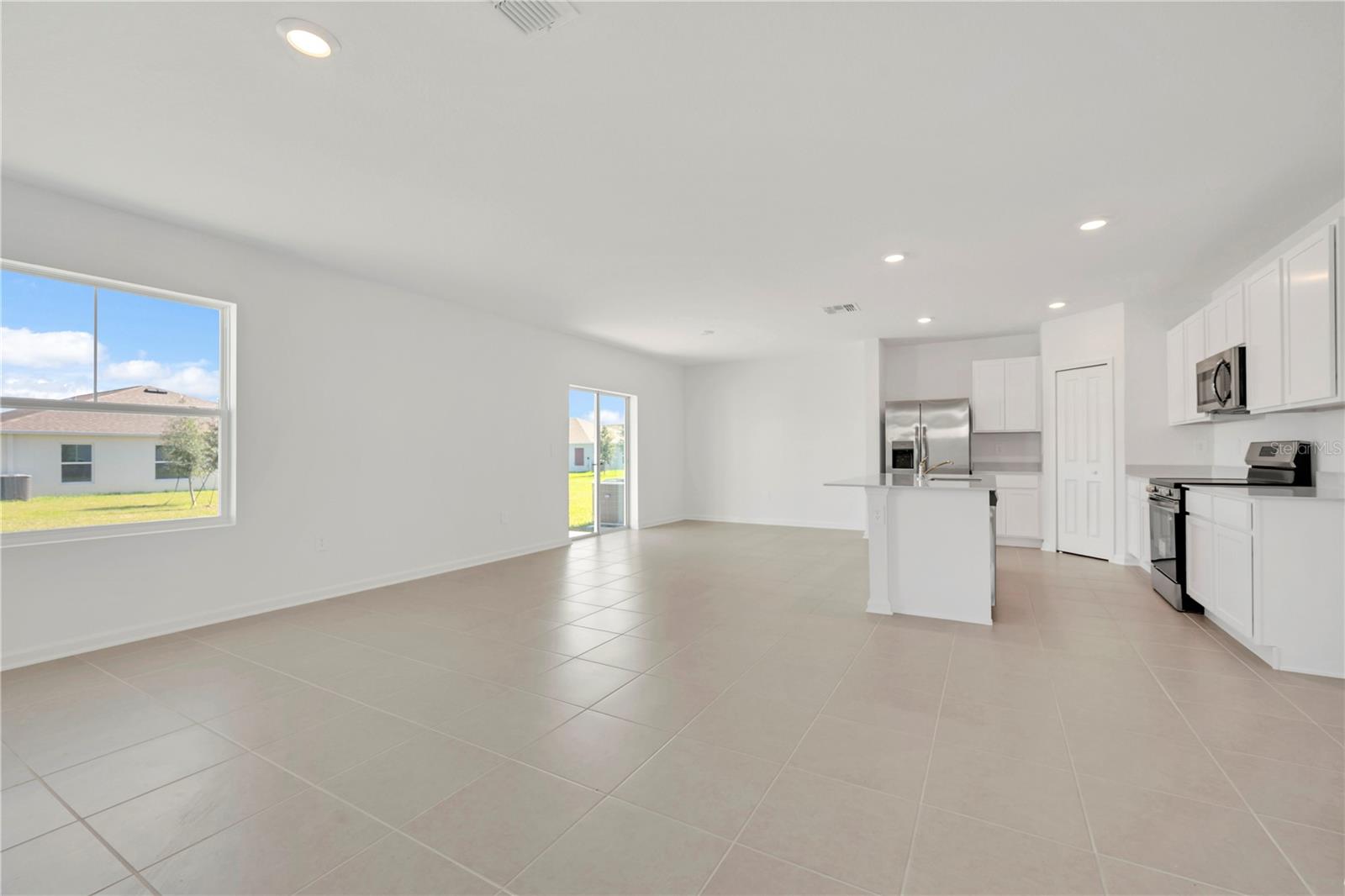 Image 8 of 39 For 3869 Corsican Place