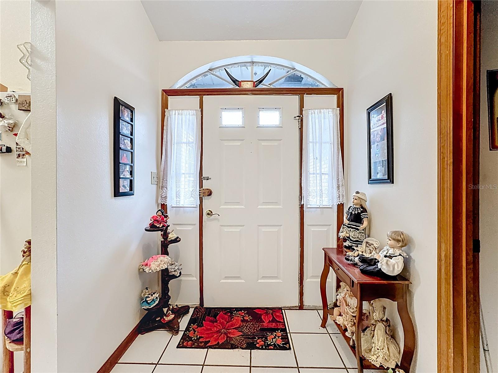 Image 3 of 34 For 1445 Beechwood Drive