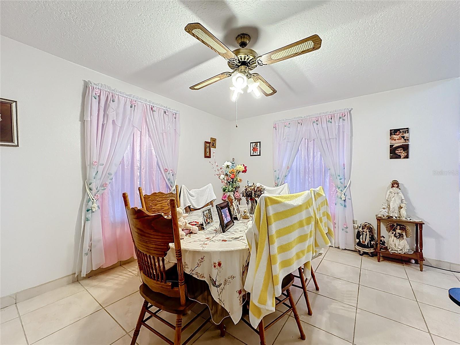 Image 8 of 34 For 1445 Beechwood Drive