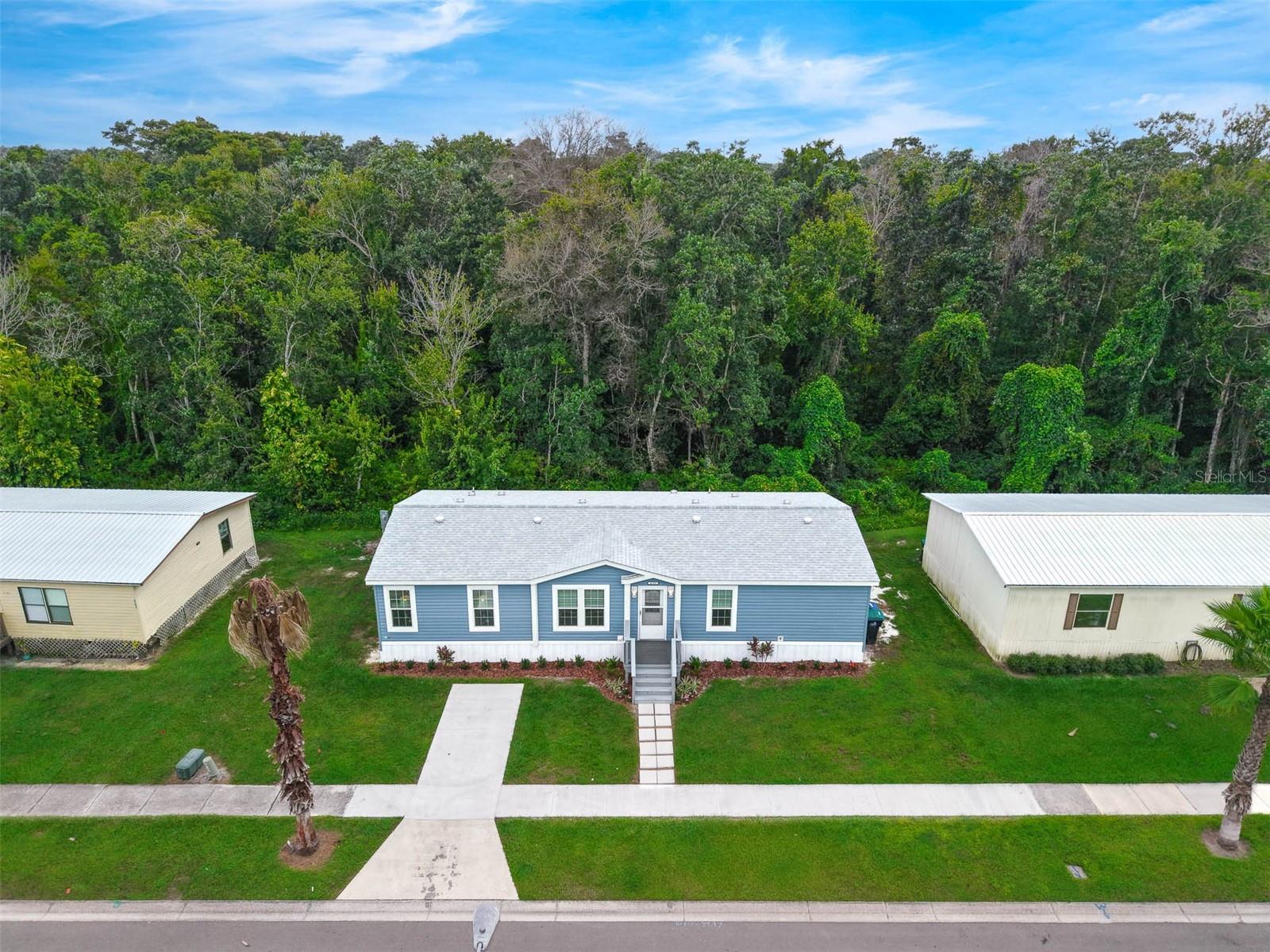 Image 31 of 34 For 4709 Dunkeld Avenue