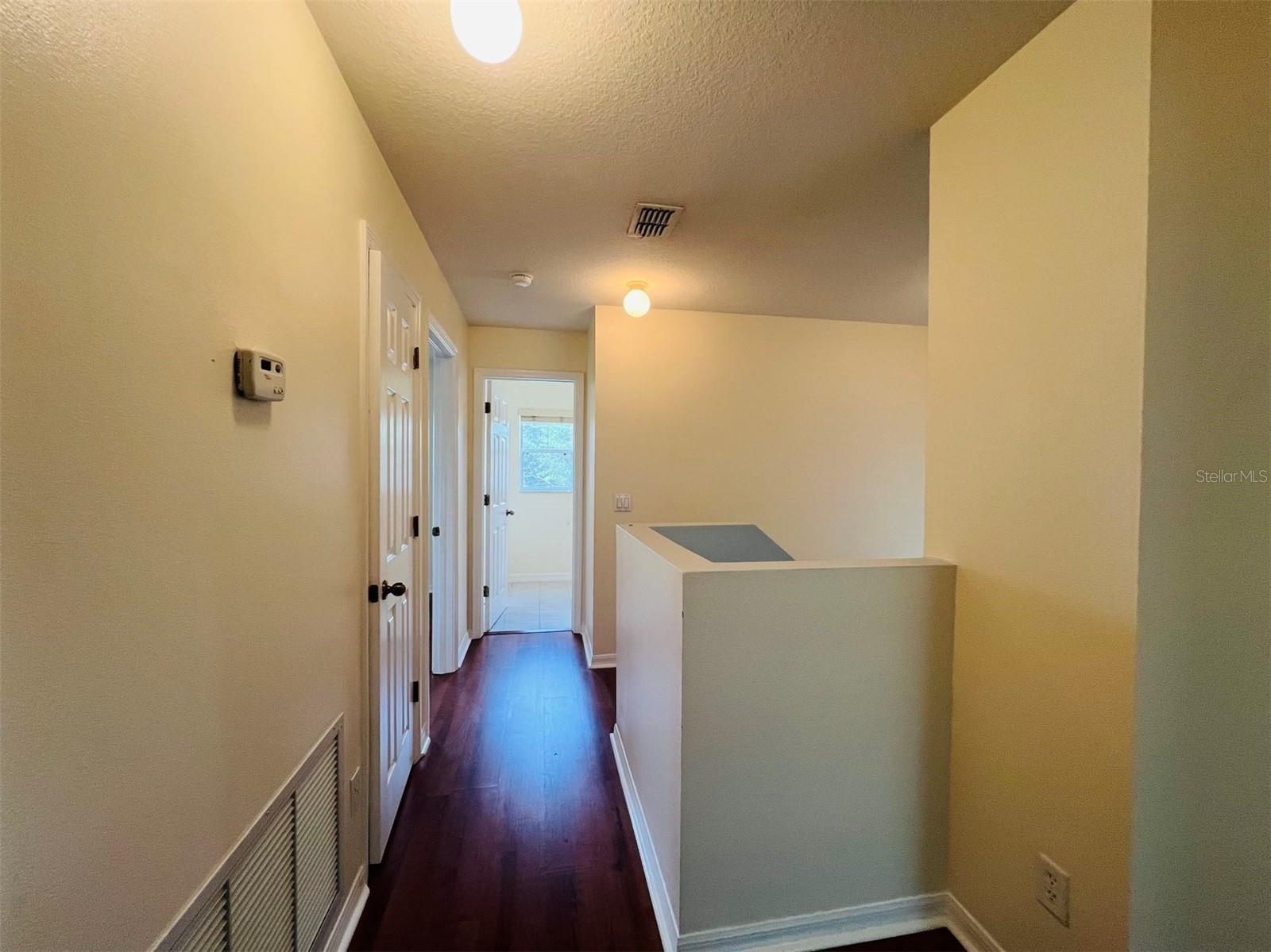 Image 10 of 68 For 1531 Par Court