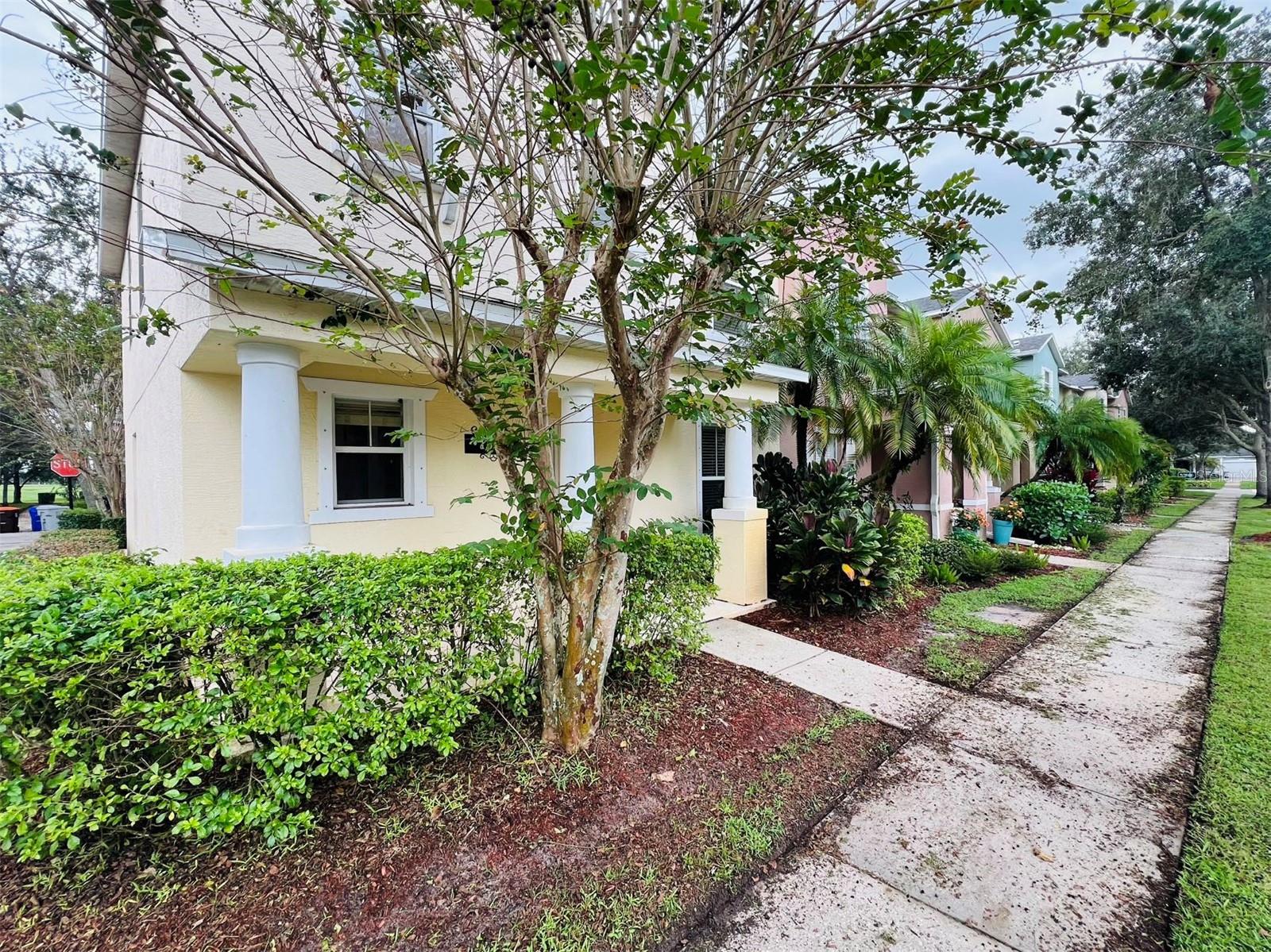 Image 2 of 68 For 1531 Par Court