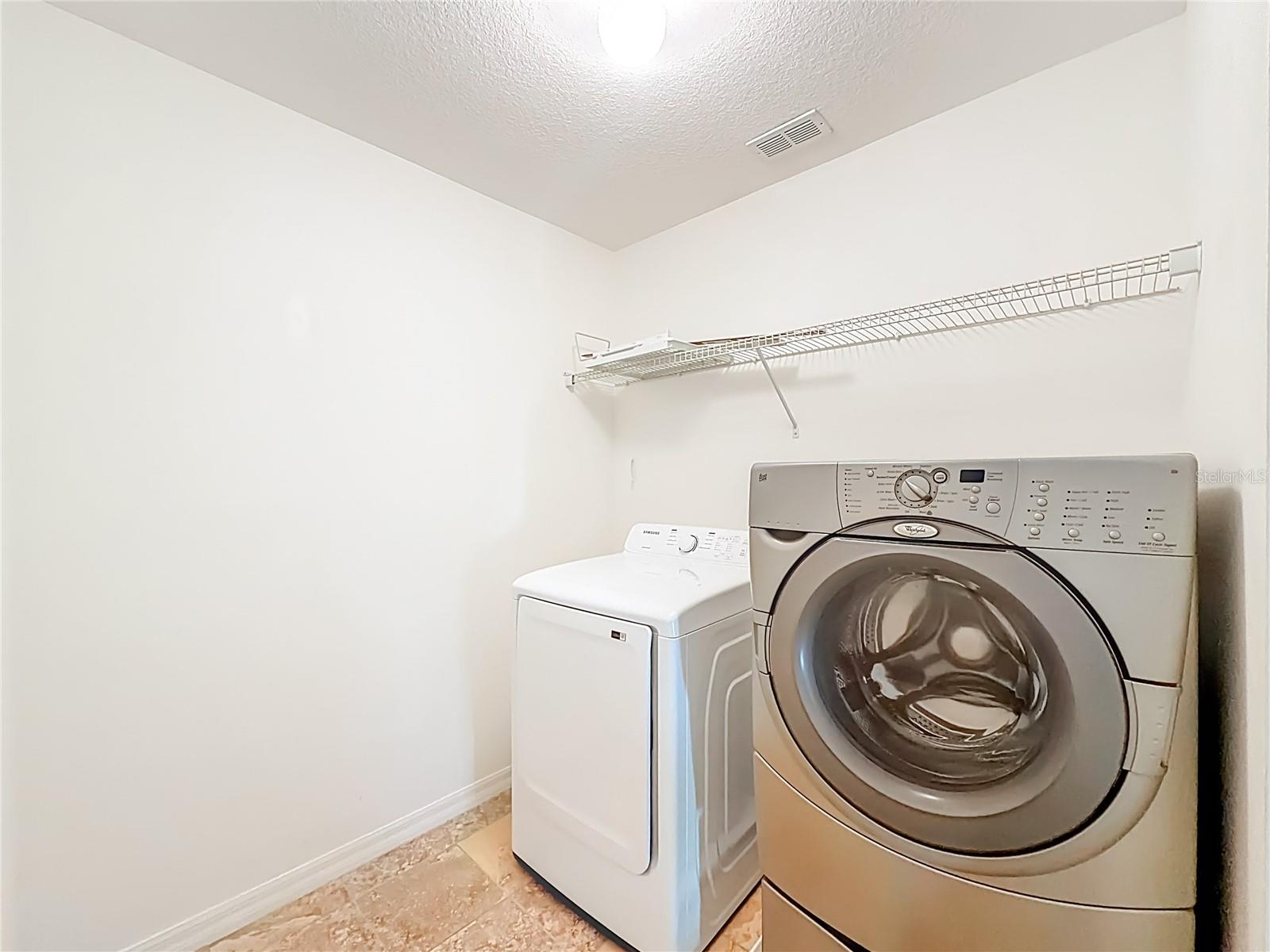 Image 41 of 68 For 1531 Par Court