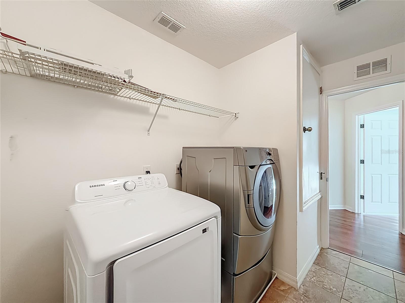 Image 42 of 68 For 1531 Par Court