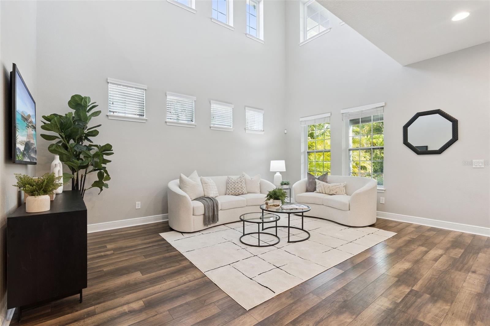 Image 13 of 58 For 8246 Bellow Street