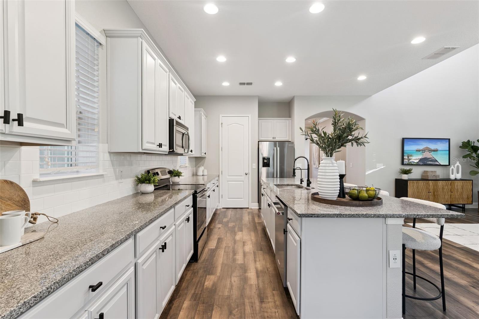 Image 17 of 58 For 8246 Bellow Street