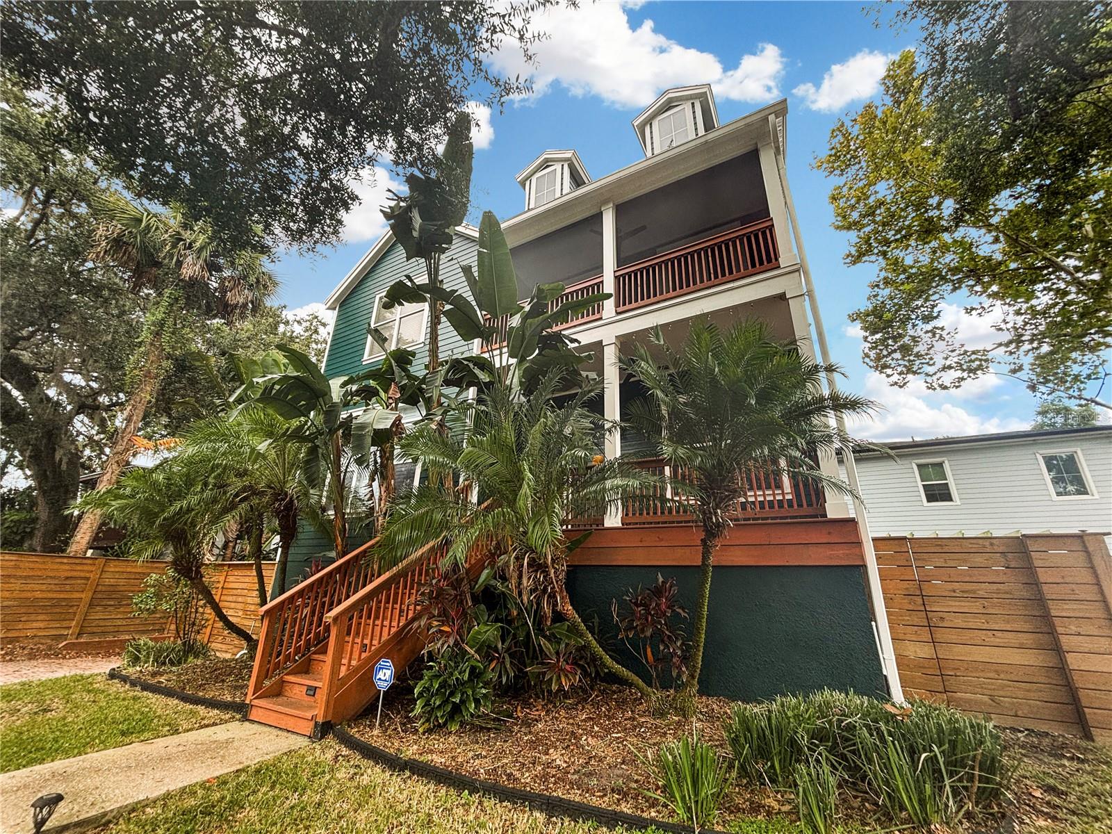 Image 3 of 29 For 827 Meridale Avenue