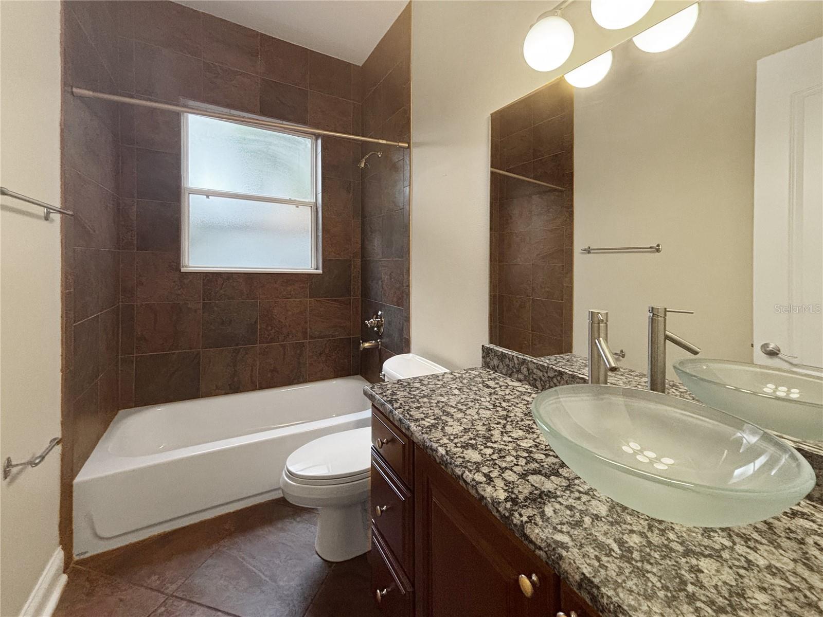 Image 5 of 29 For 827 Meridale Avenue