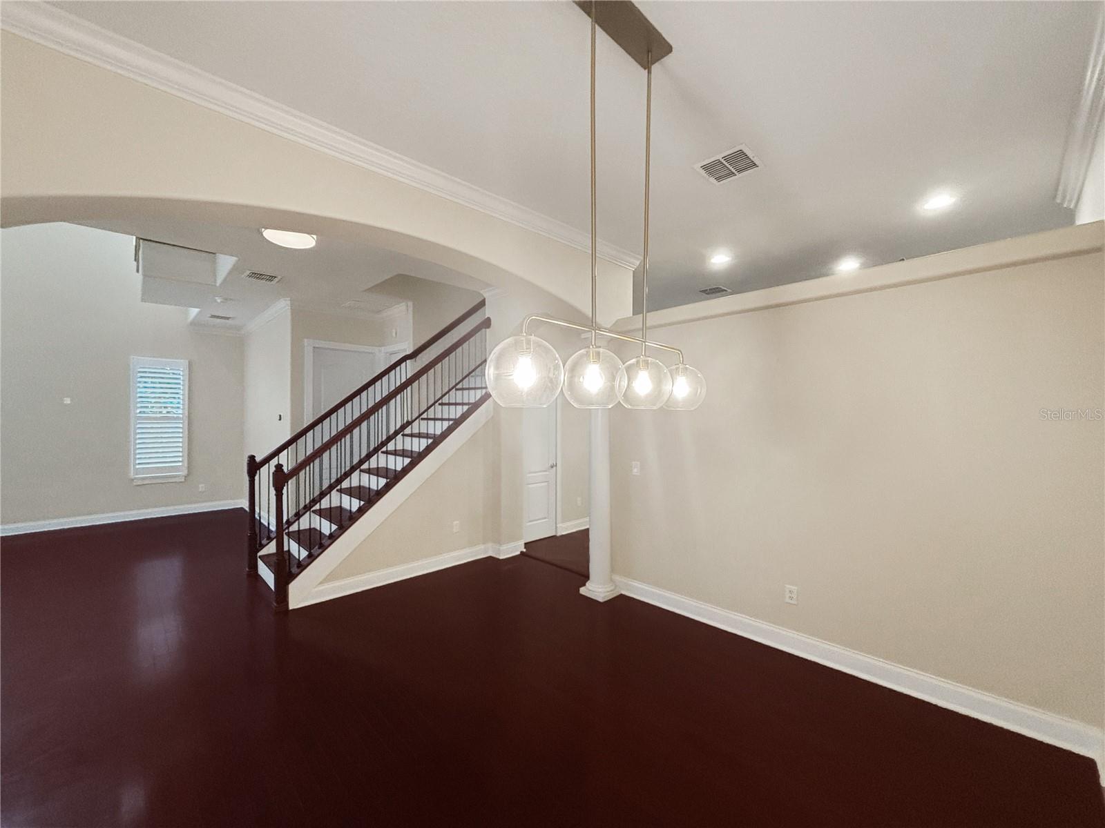 Image 9 of 29 For 827 Meridale Avenue