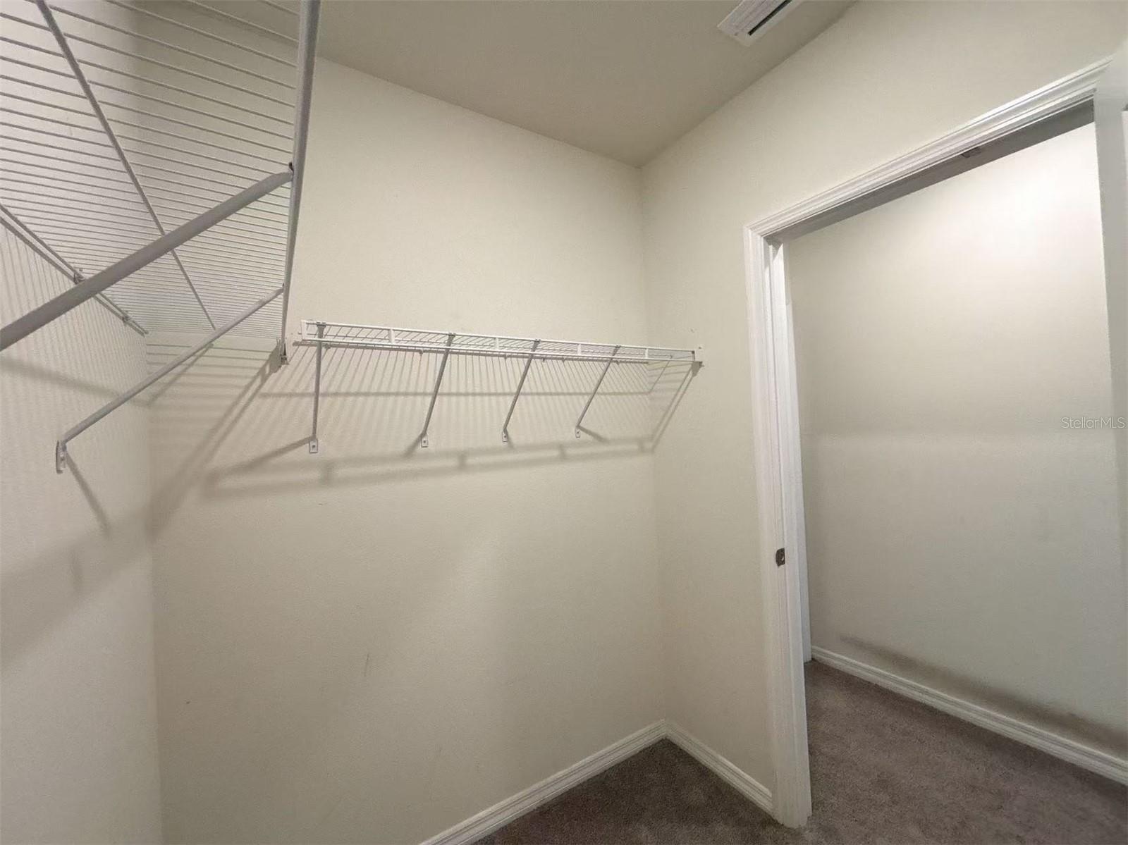 Image 16 of 21 For 40 Hickory Course Lane