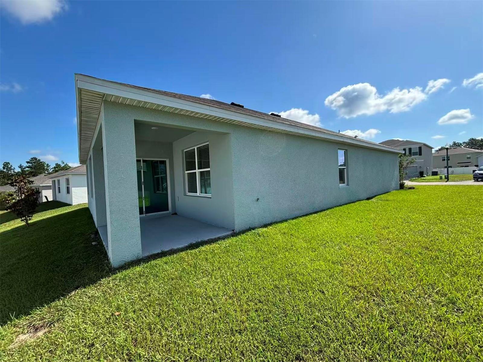 Image 5 of 21 For 40 Hickory Course Lane