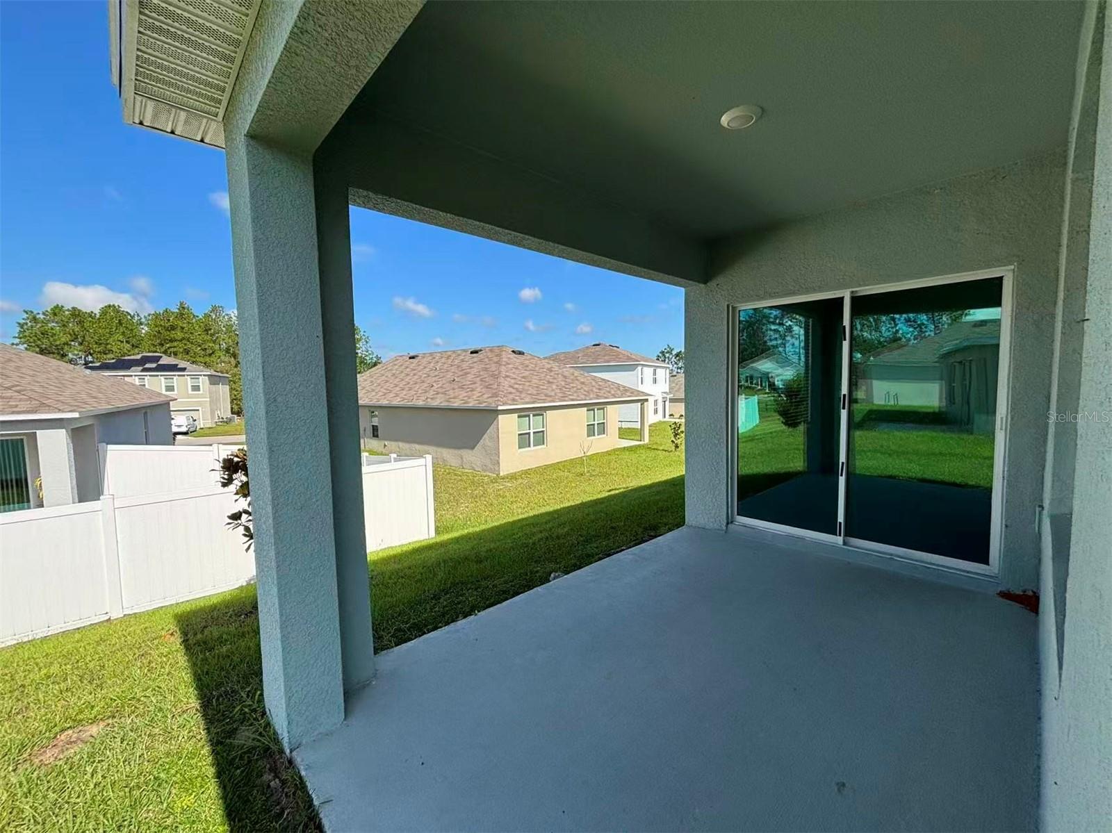 Image 9 of 21 For 40 Hickory Course Lane