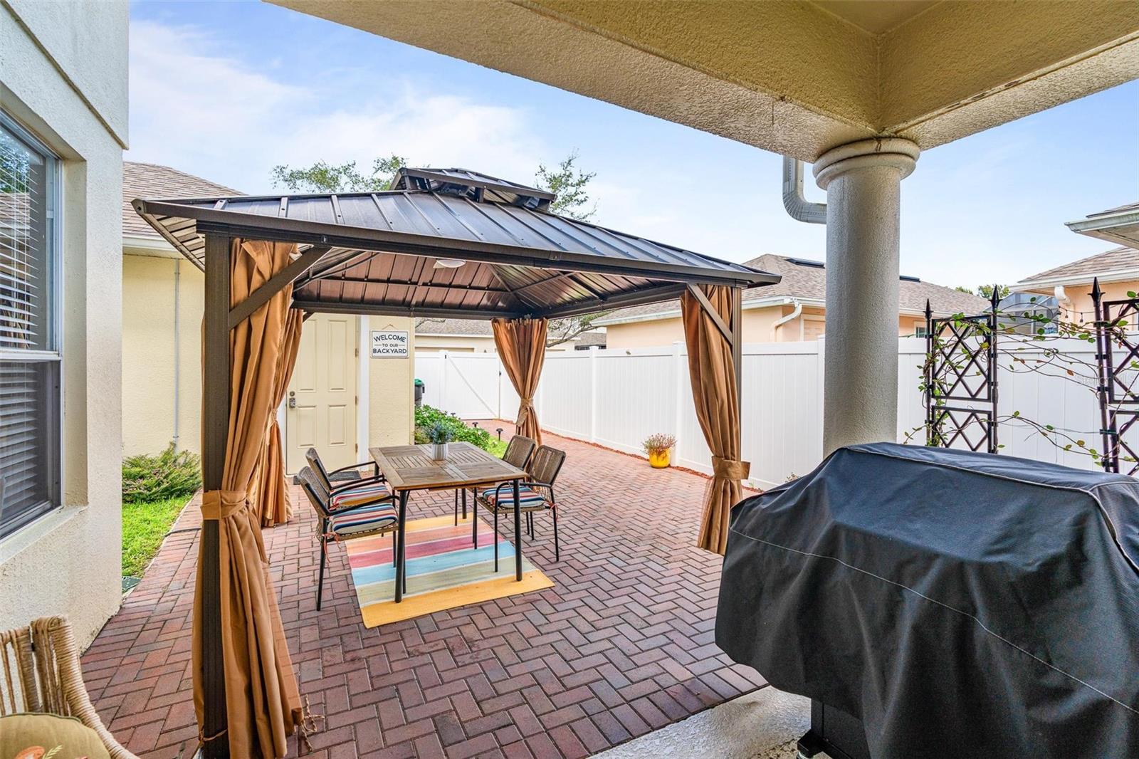 Image 21 of 53 For 14488 Whittridge Drive