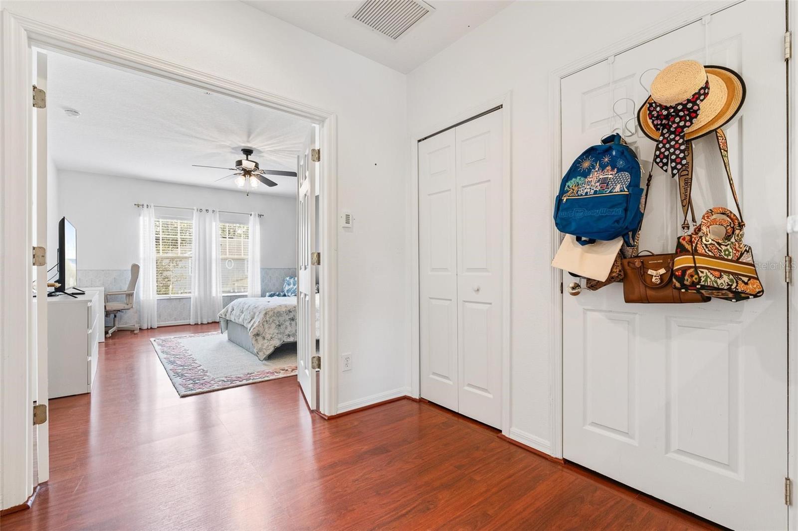 Image 34 of 53 For 14488 Whittridge Drive