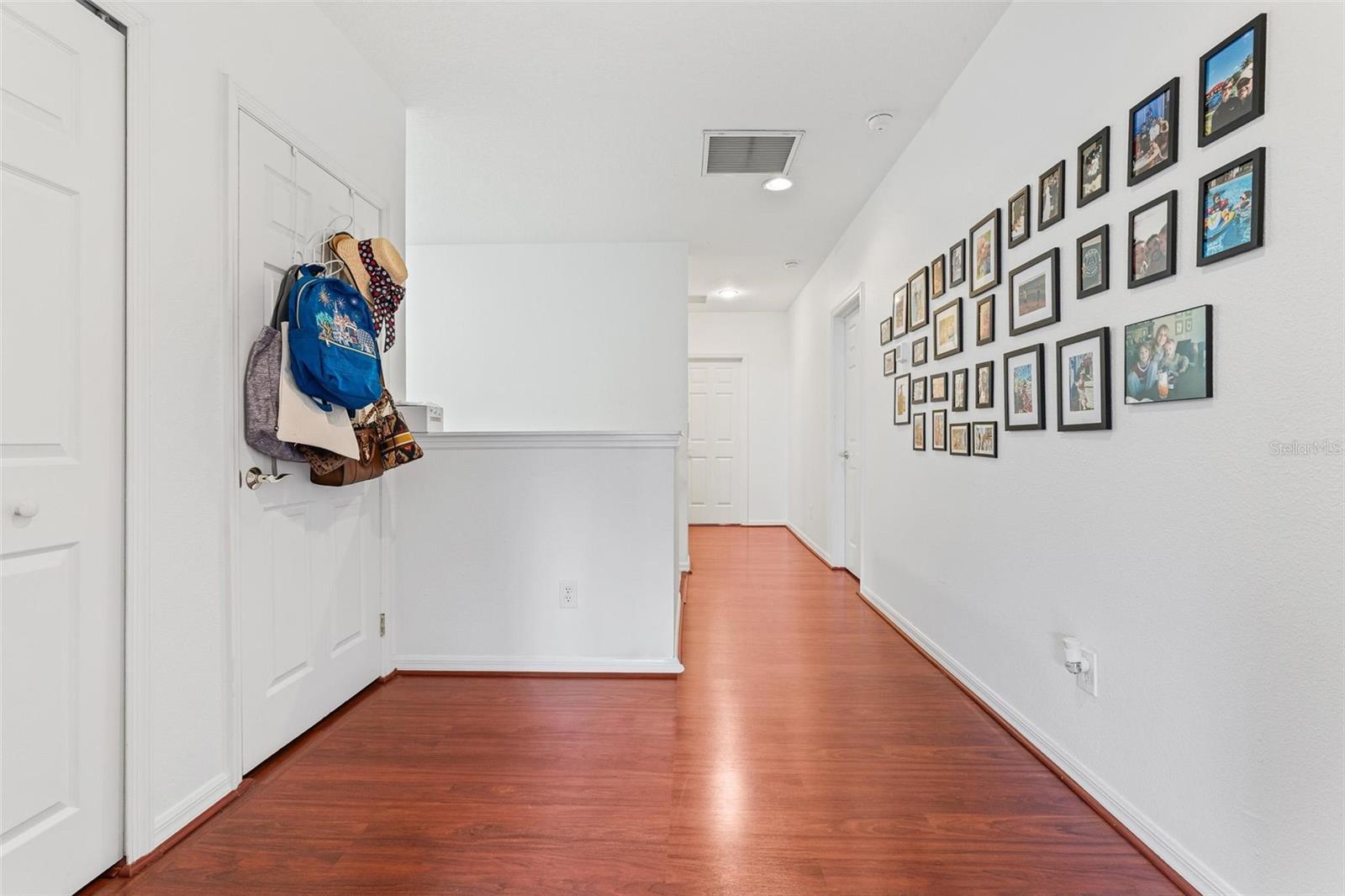 Image 35 of 53 For 14488 Whittridge Drive