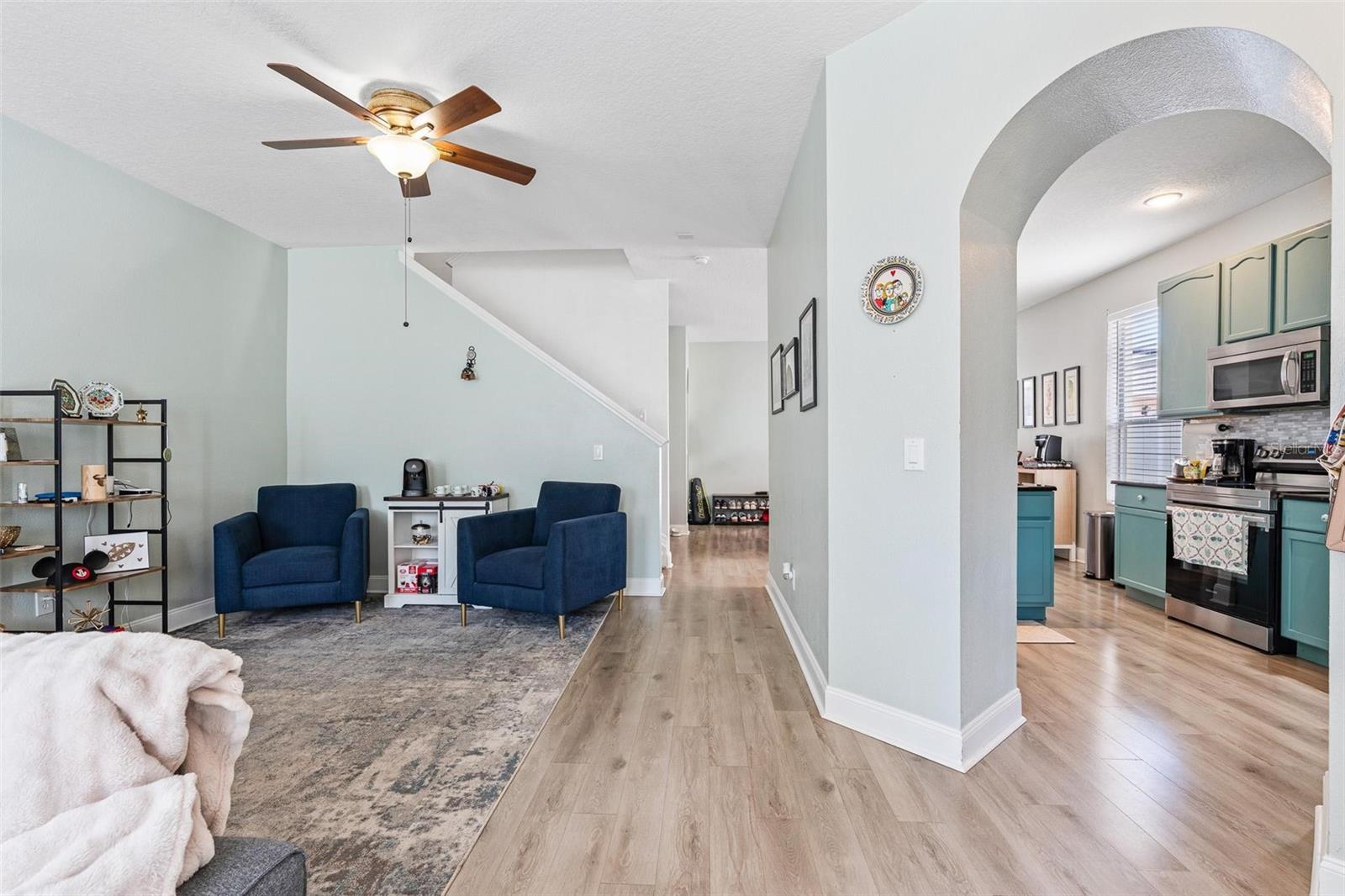 Image 4 of 53 For 14488 Whittridge Drive