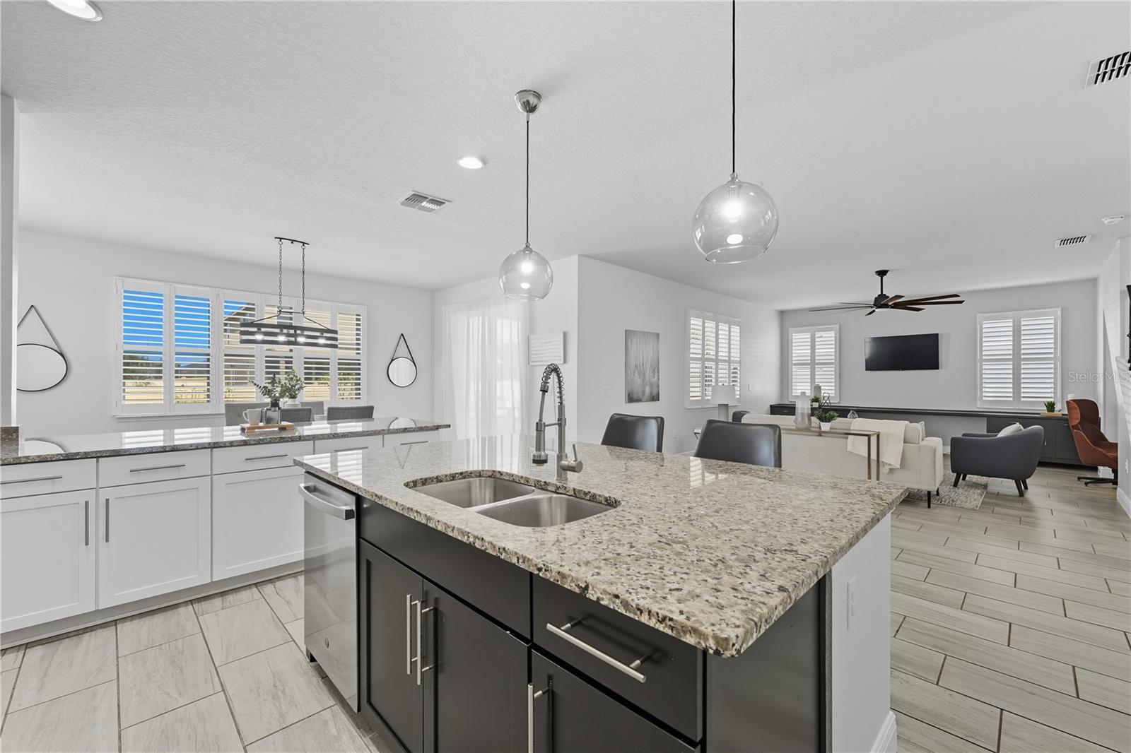 Image 6 of 32 For 133 Whirlaway Drive S