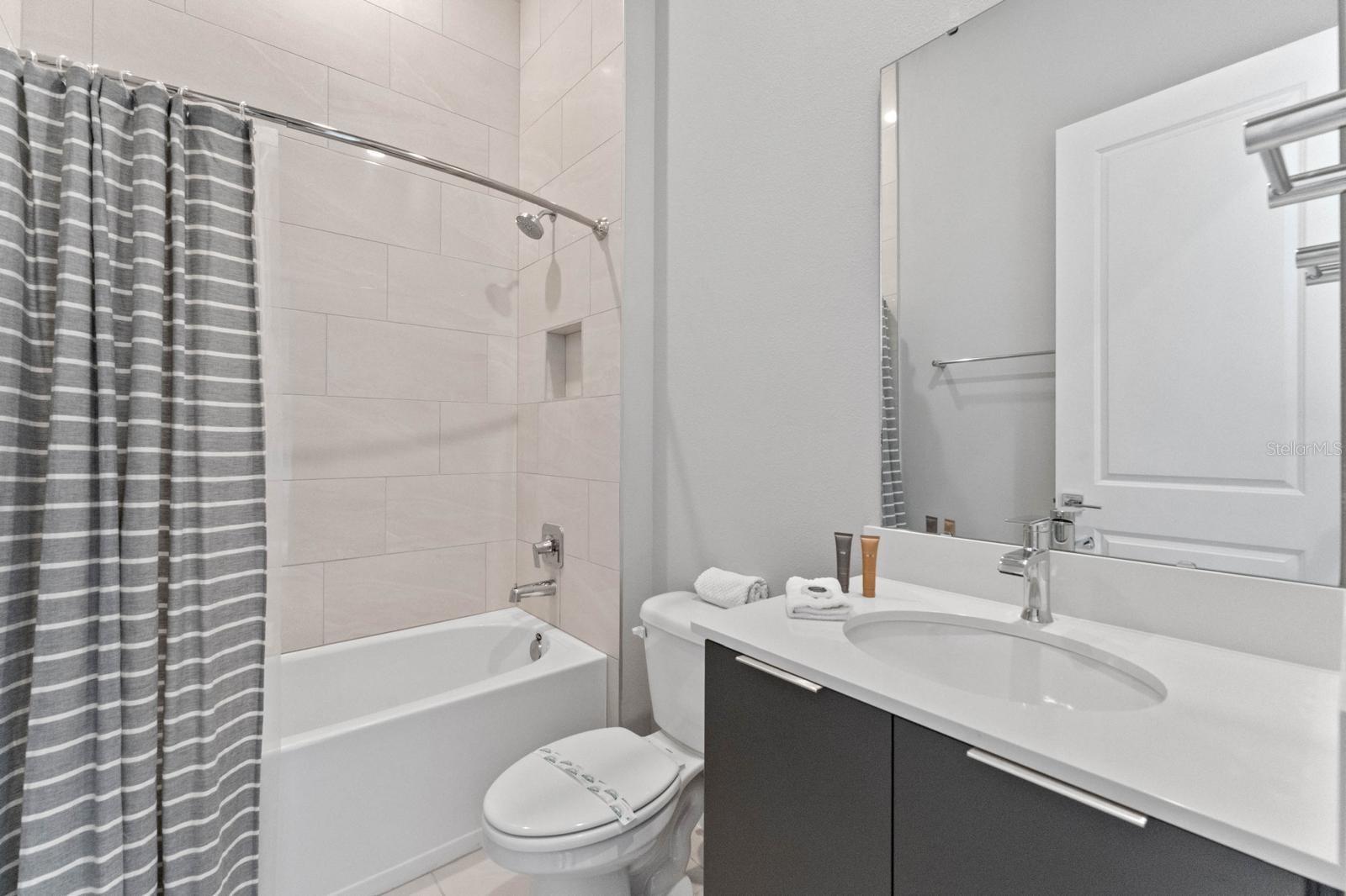 Image 11 of 62 For 7770 Sandy Ridge Drive 224