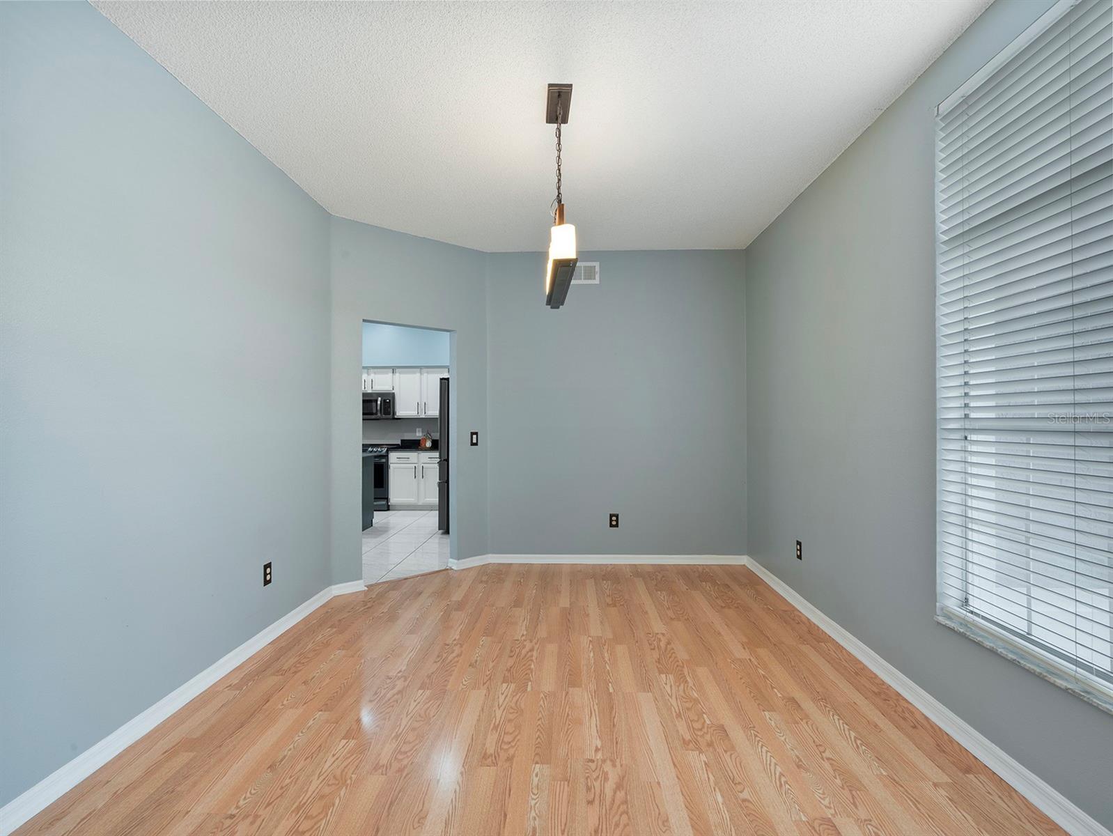 Image 10 of 46 For 2283 Ekana Drive