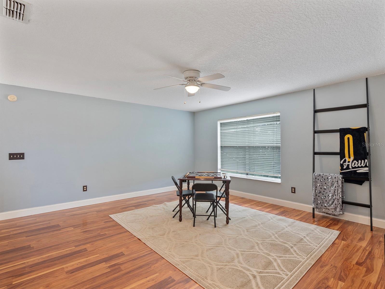 Image 23 of 46 For 2283 Ekana Drive