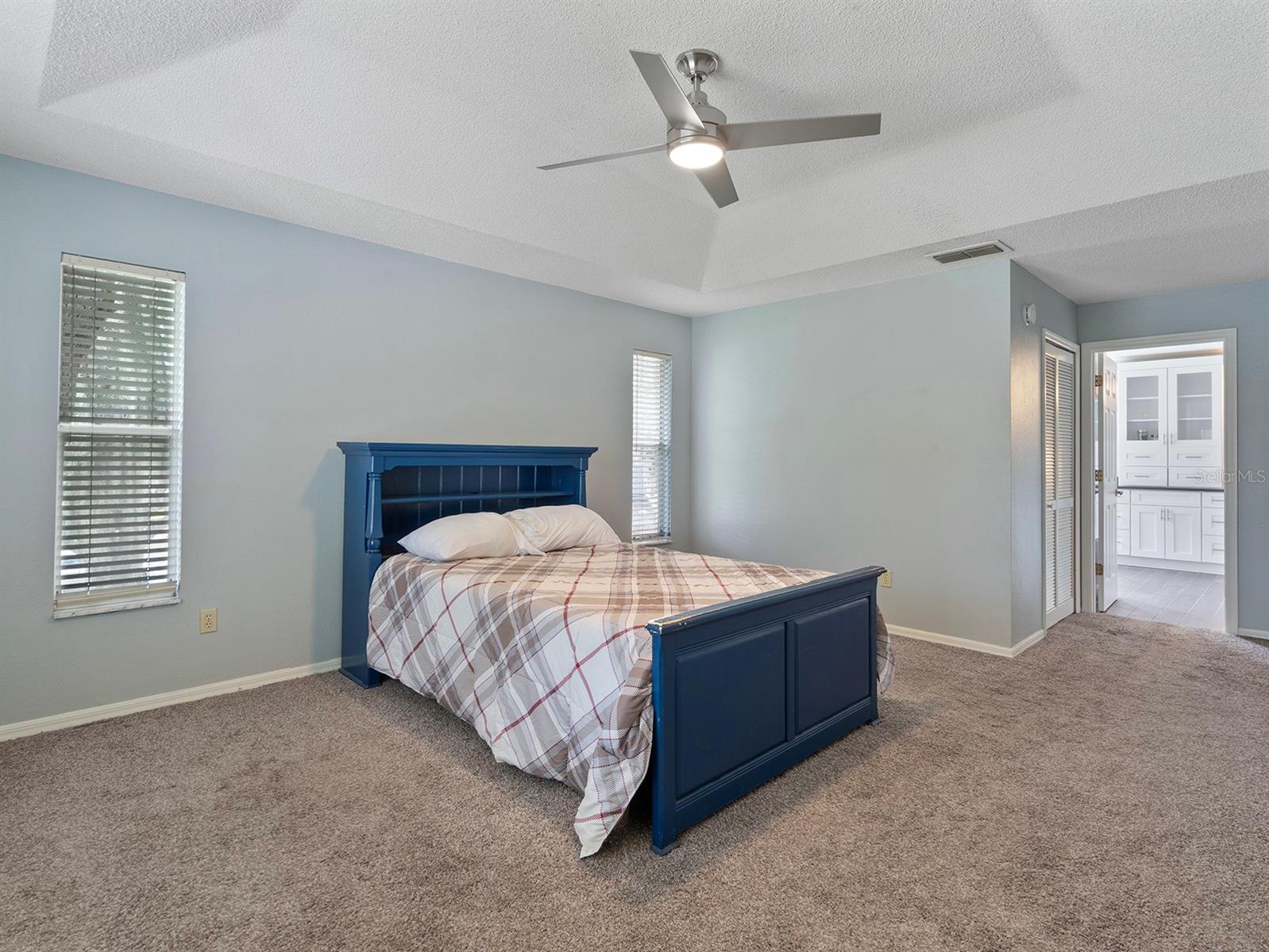 Image 25 of 46 For 2283 Ekana Drive