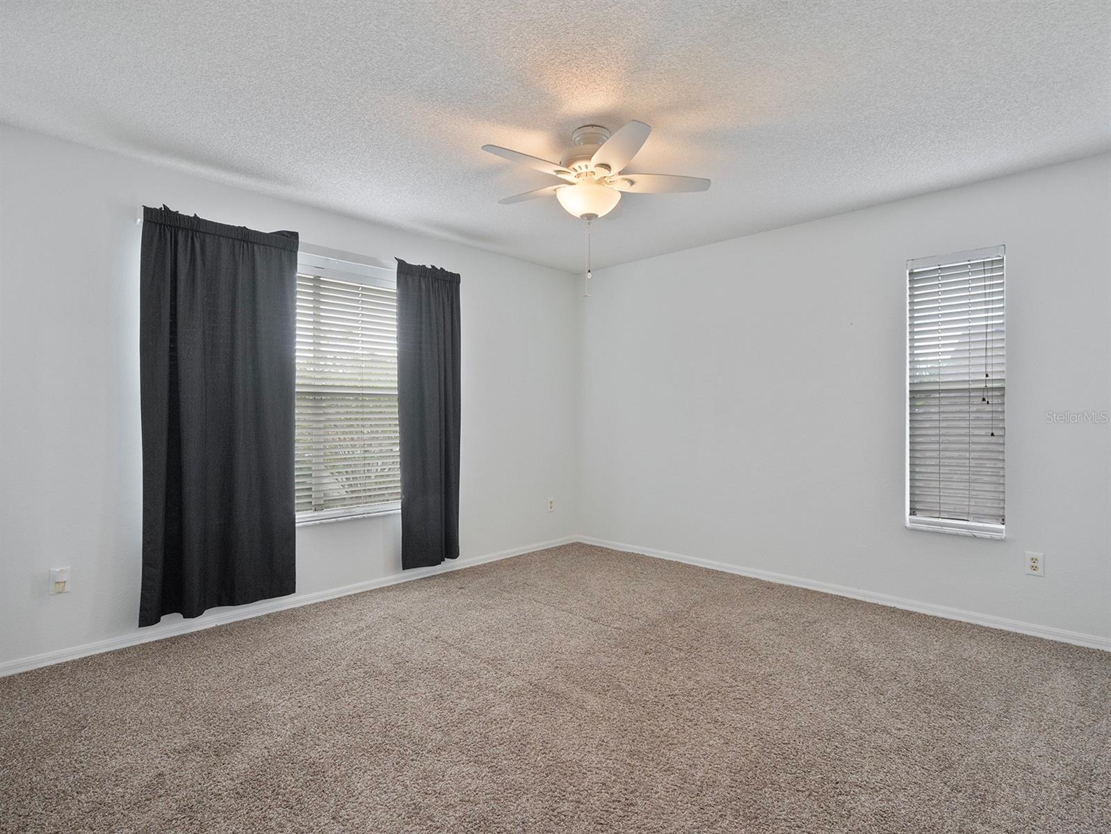 Image 29 of 46 For 2283 Ekana Drive