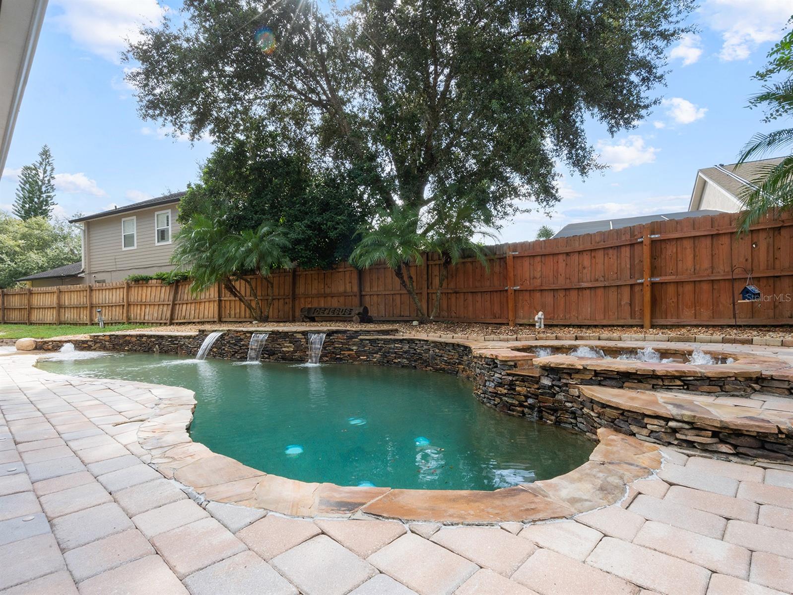 Image 34 of 46 For 2283 Ekana Drive