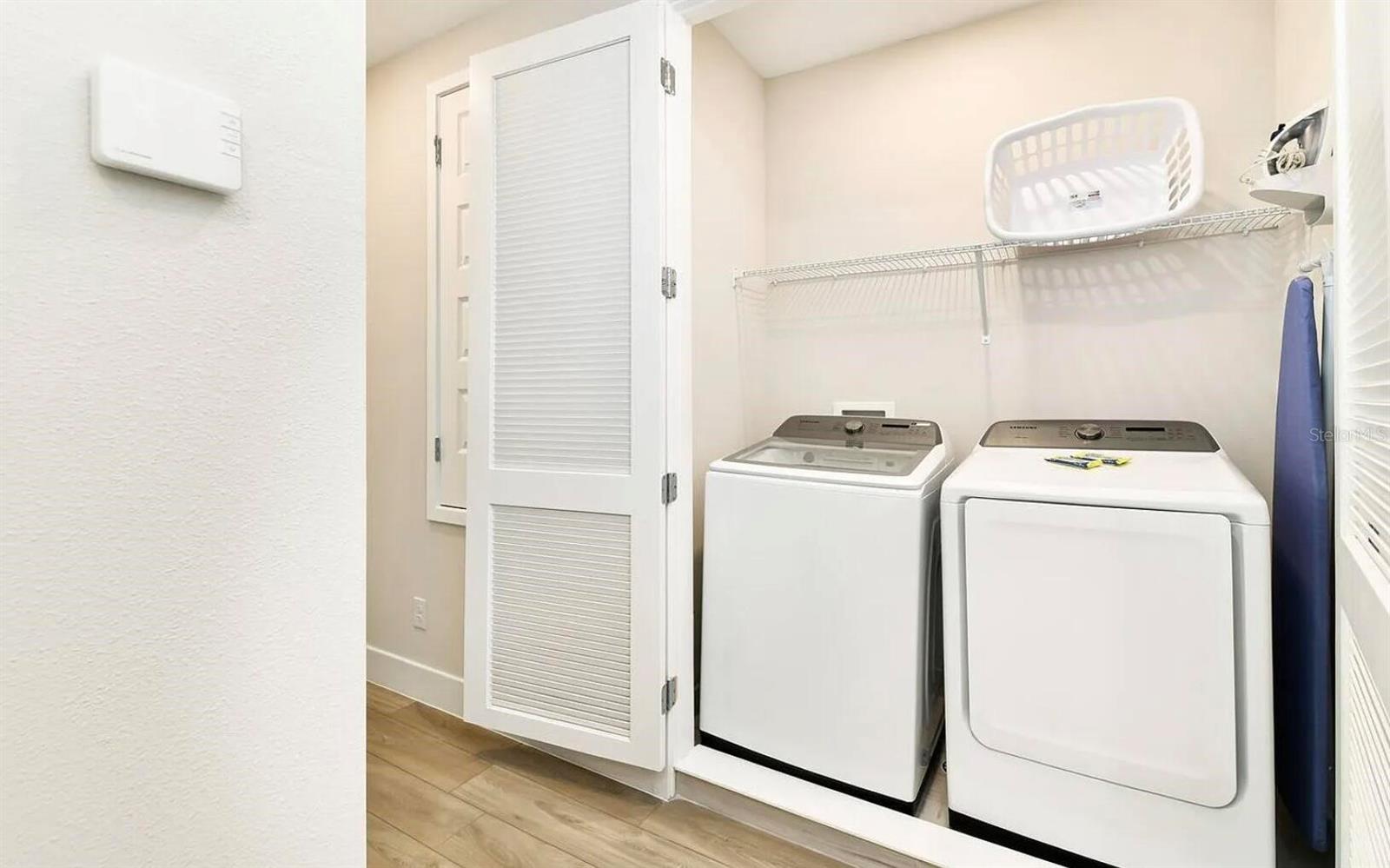 Image 12 of 17 For 7909 Draw Street