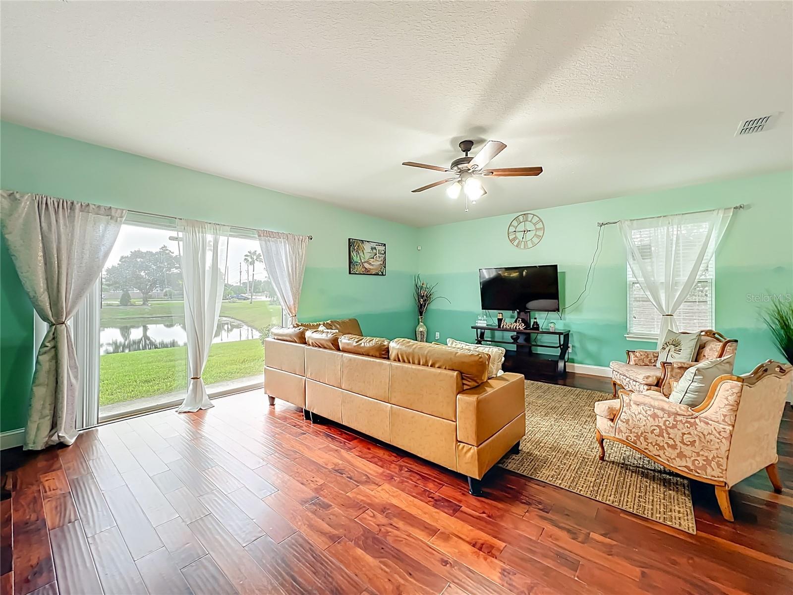 Image 12 of 37 For 10100 Green Branch Court