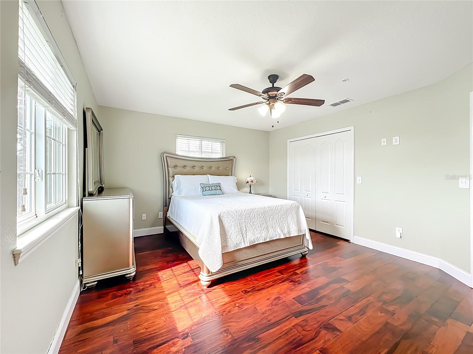 Image 14 of 37 For 10100 Green Branch Court