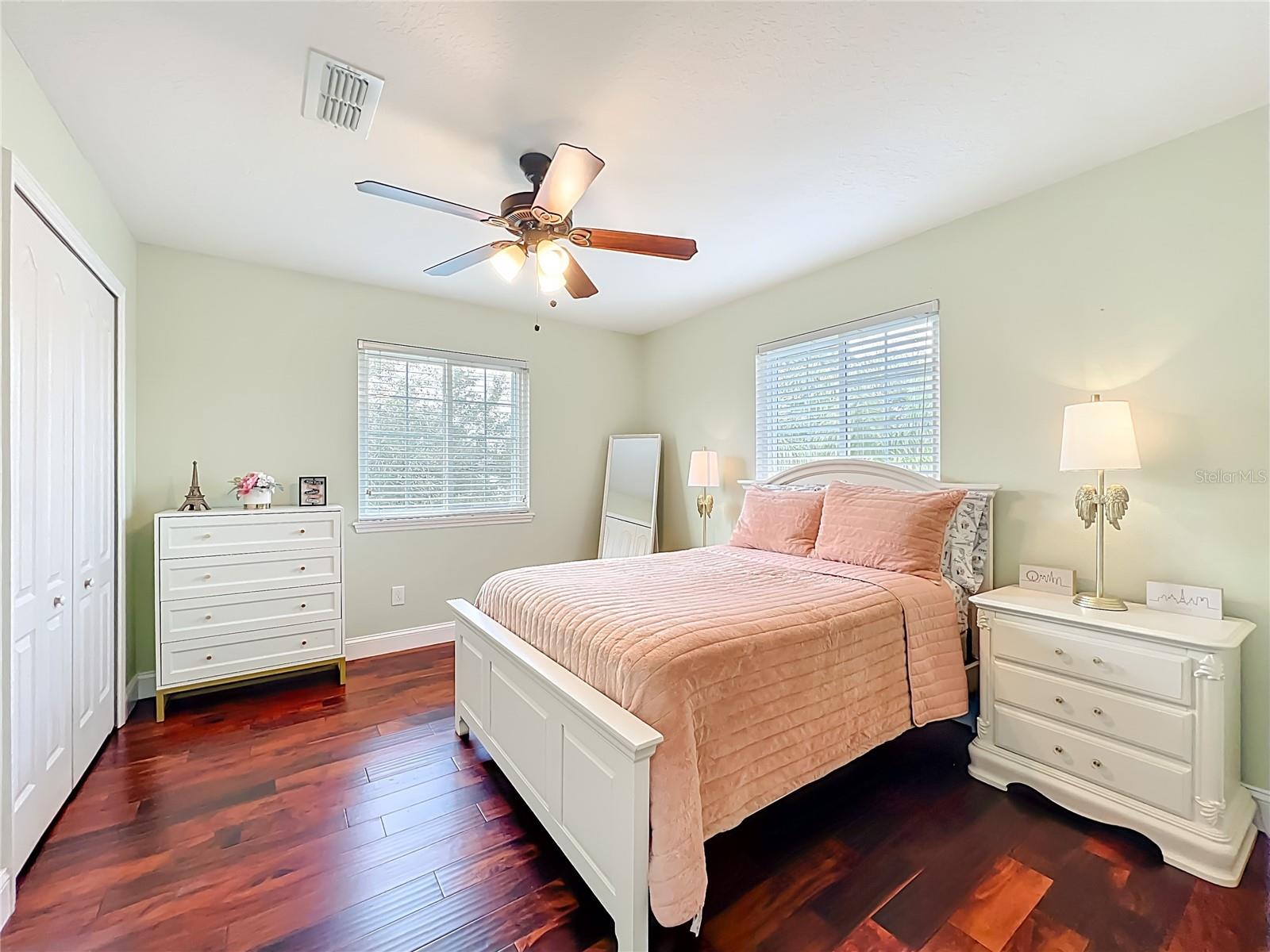 Image 18 of 37 For 10100 Green Branch Court