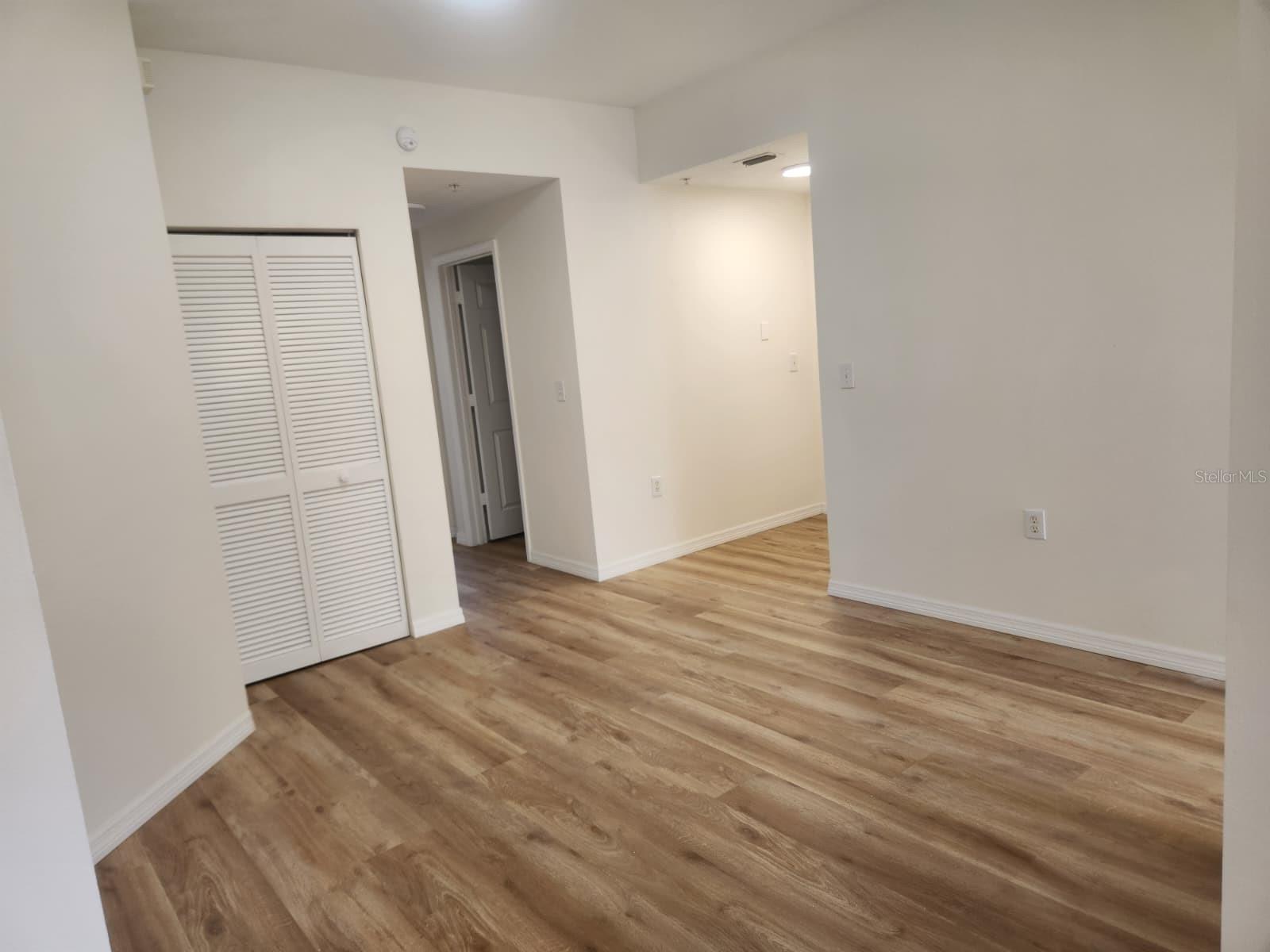 Image 21 of 23 For 10873 Windsor Walk Drive 4302
