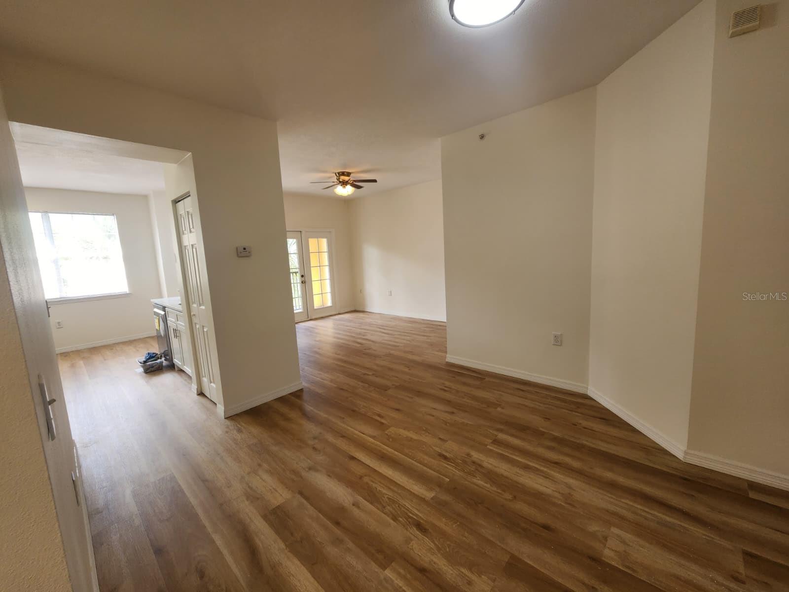 Image 3 of 23 For 10873 Windsor Walk Drive 4302